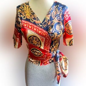 💖5/$25 SHEIN oriental satin wrap crop top size S